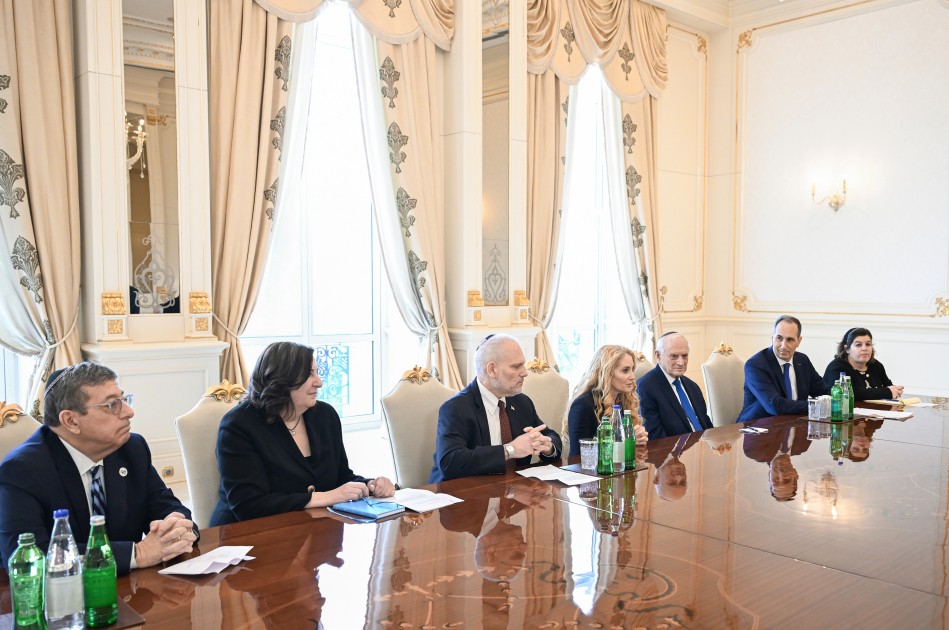 İlham Əliyev ABŞ Ticarət Palatasının nümayəndə heyətini qəbul etdi - FOTOLAR (YENİLƏNİB)