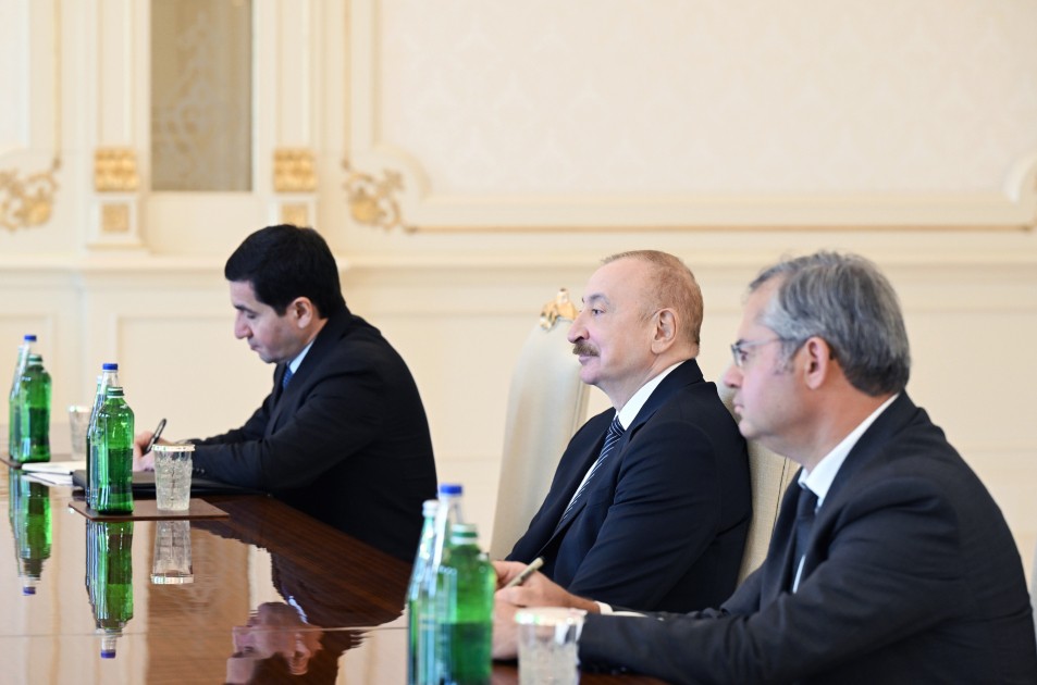 İlham Əliyev ABŞ Ticarət Palatasının nümayəndə heyətini qəbul etdi - FOTOLAR (YENİLƏNİB)