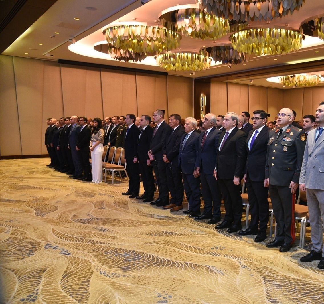 BMU tələbələri Kibertəhlükəsizlik Mərkəzinin məzunları sırasında - FOTOLAR