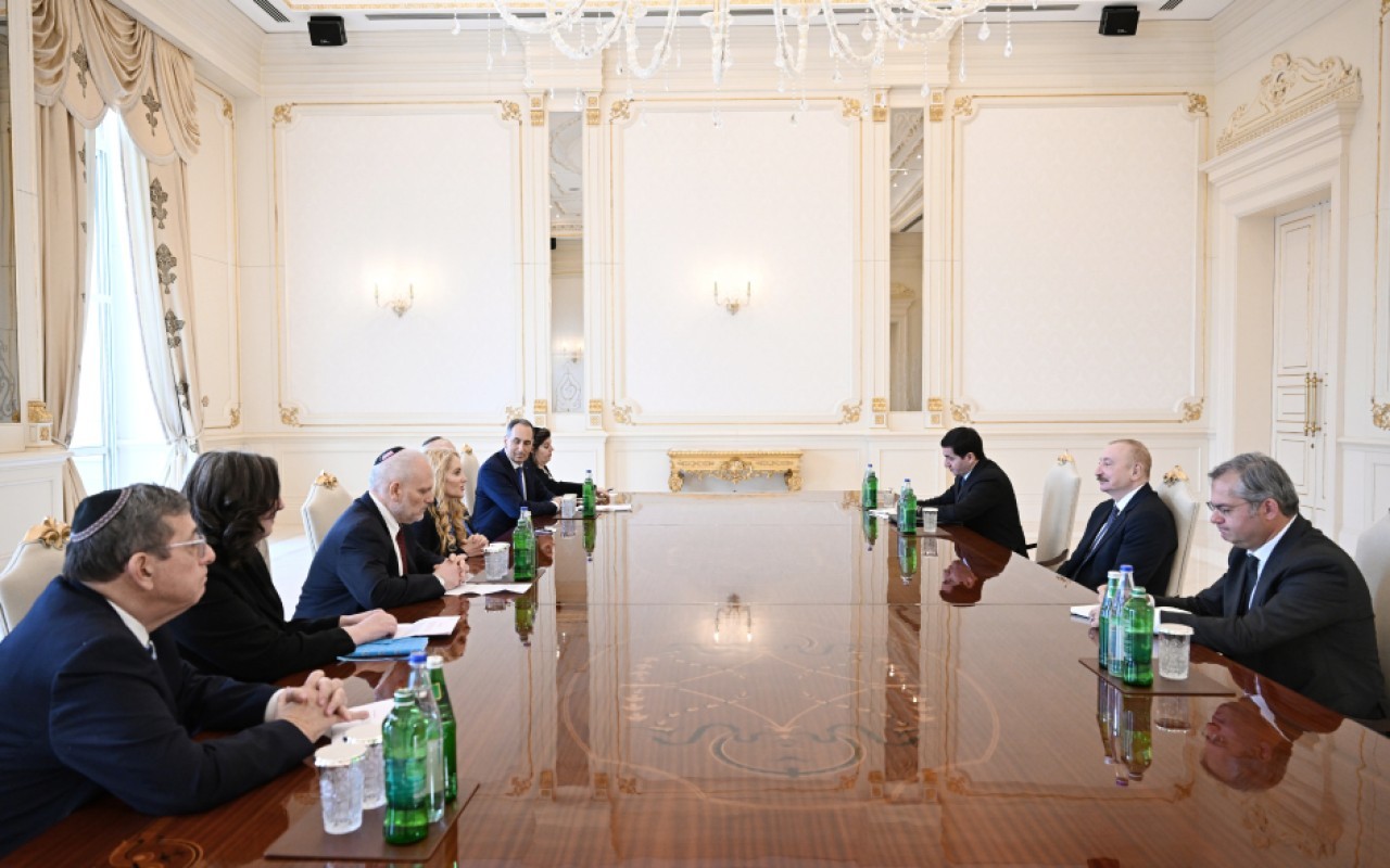 İlham Əliyev ABŞ Ticarət Palatasının nümayəndə heyətini qəbul etdi - FOTOLAR (YENİLƏNİB)