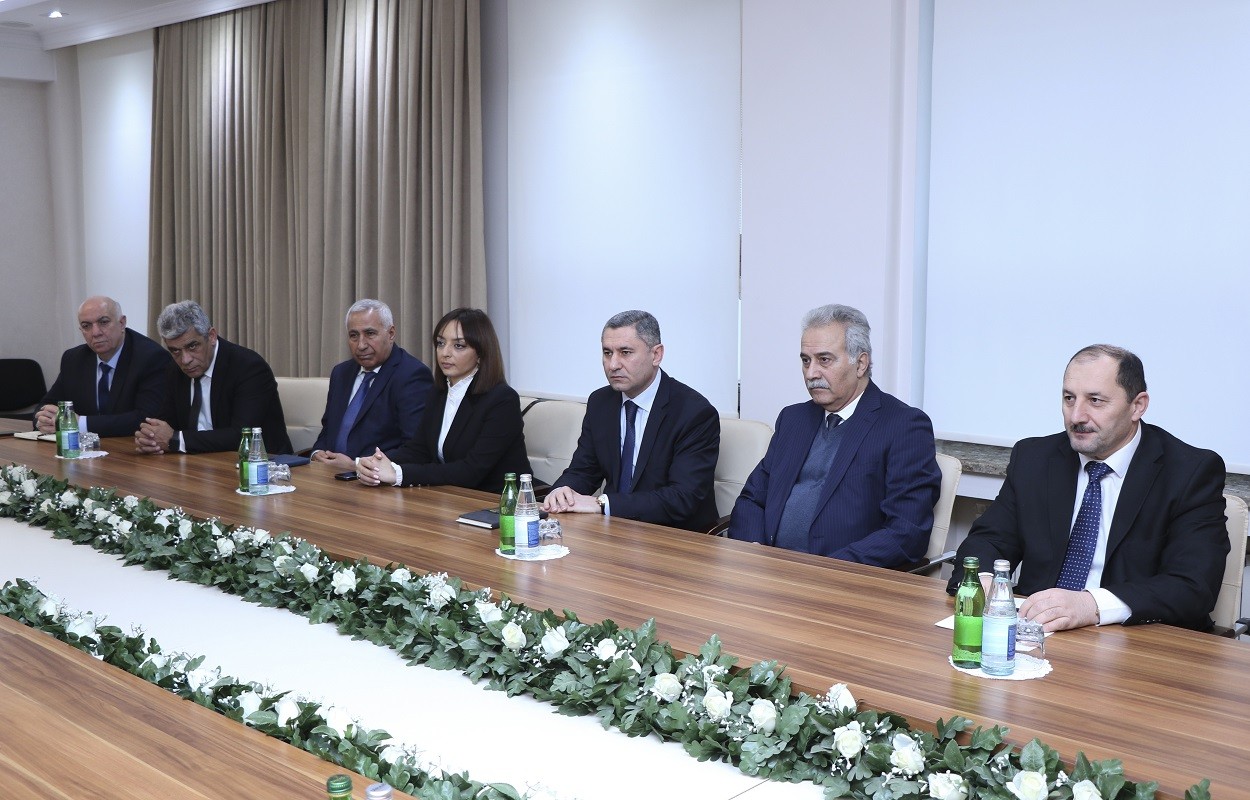 AzMİU ilə bu institut arasında Memorandum imzalanıb - FOTOLAR