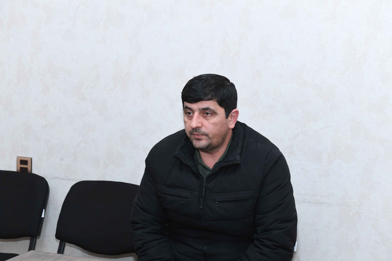 Rövşən Rzayev vətəndaşların müraciətlərini dinlədi - FOTOLAR