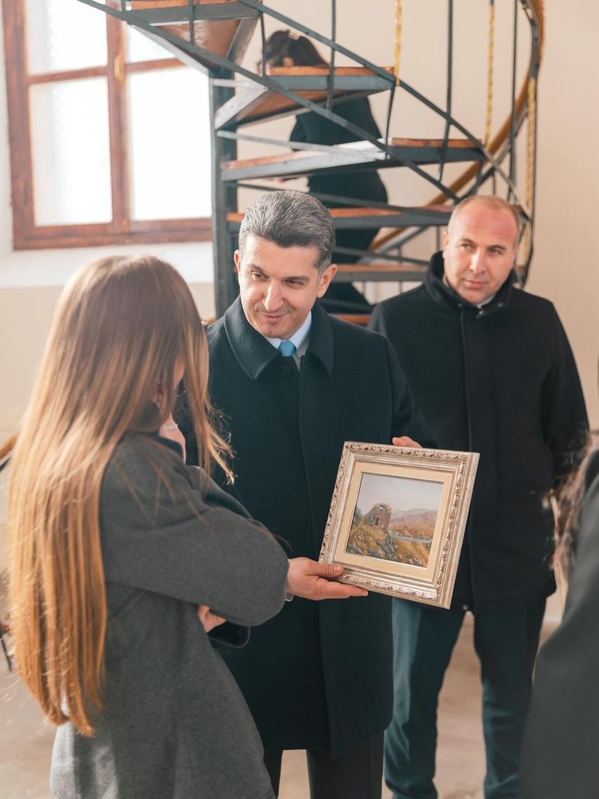 Əliyevalar Müqəddəs İohann lüteran kilsəsində - FOTOLAR