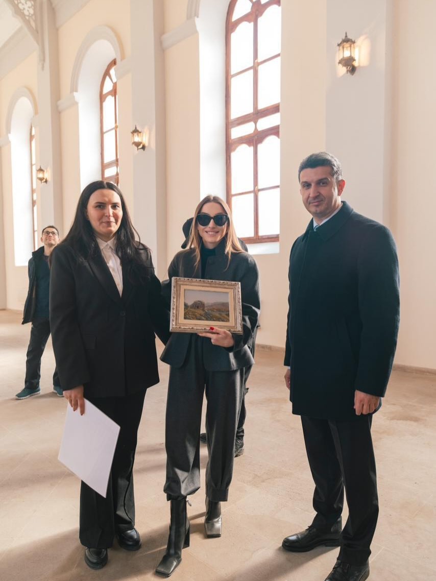 Əliyevalar Müqəddəs İohann lüteran kilsəsində - FOTOLAR