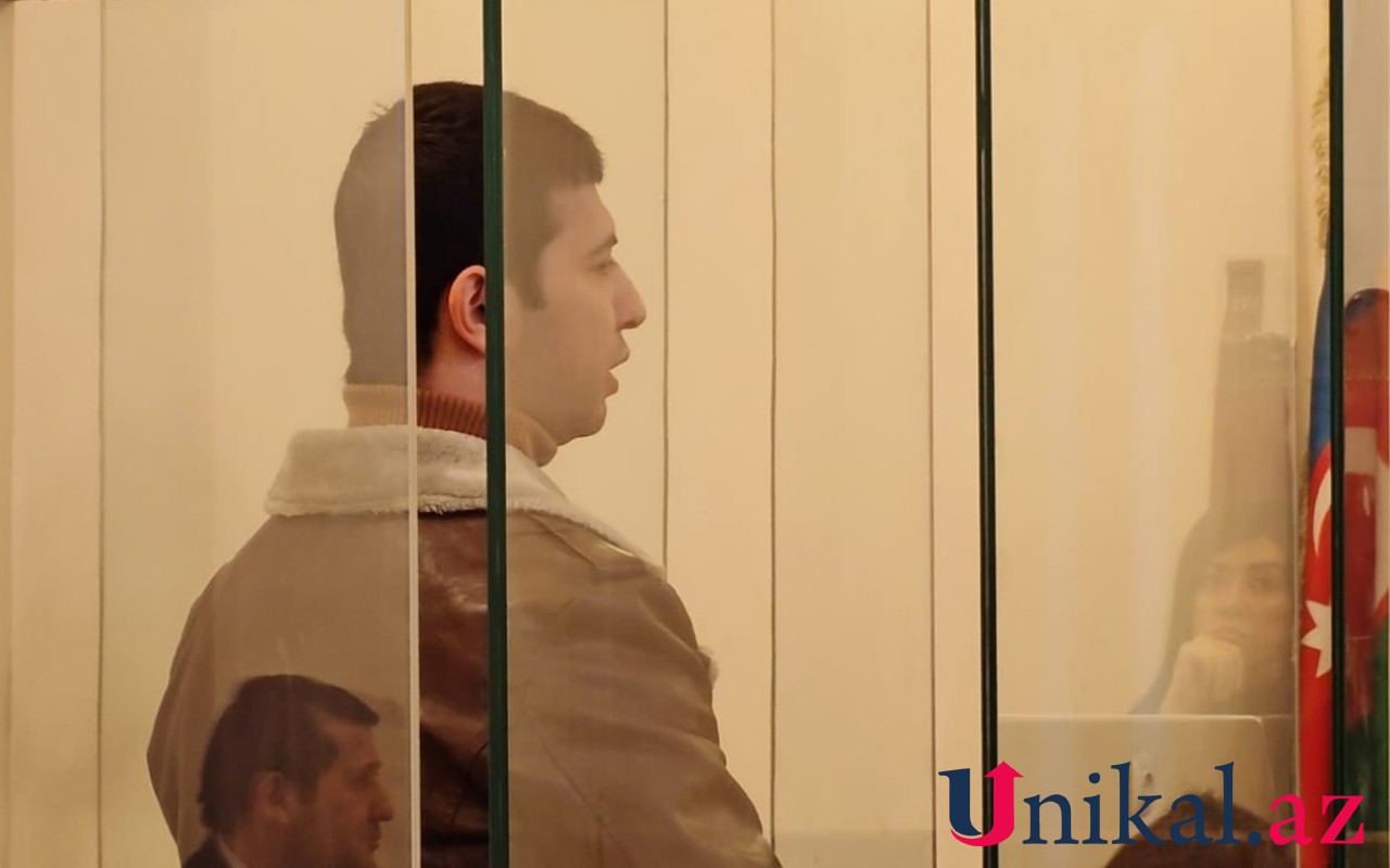 Dayısını 20 bıçaq zərbəsi ilə qətlə yetirən şəxsinməhkəməsi keçirildi - FOTO