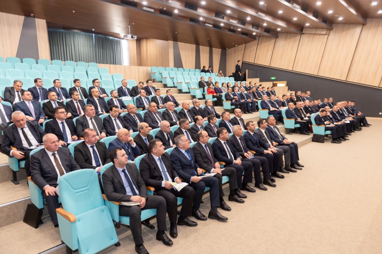 Nazir müşavirə keçirdi - Bu məsələlər müzakirə edildi (FOTOLAR)