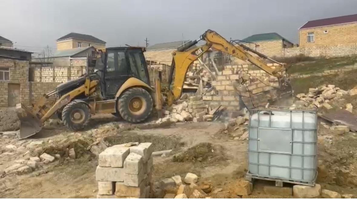 Abşeronda qanunsuz tikintilərin qarşısı alındı - FOTOLAR