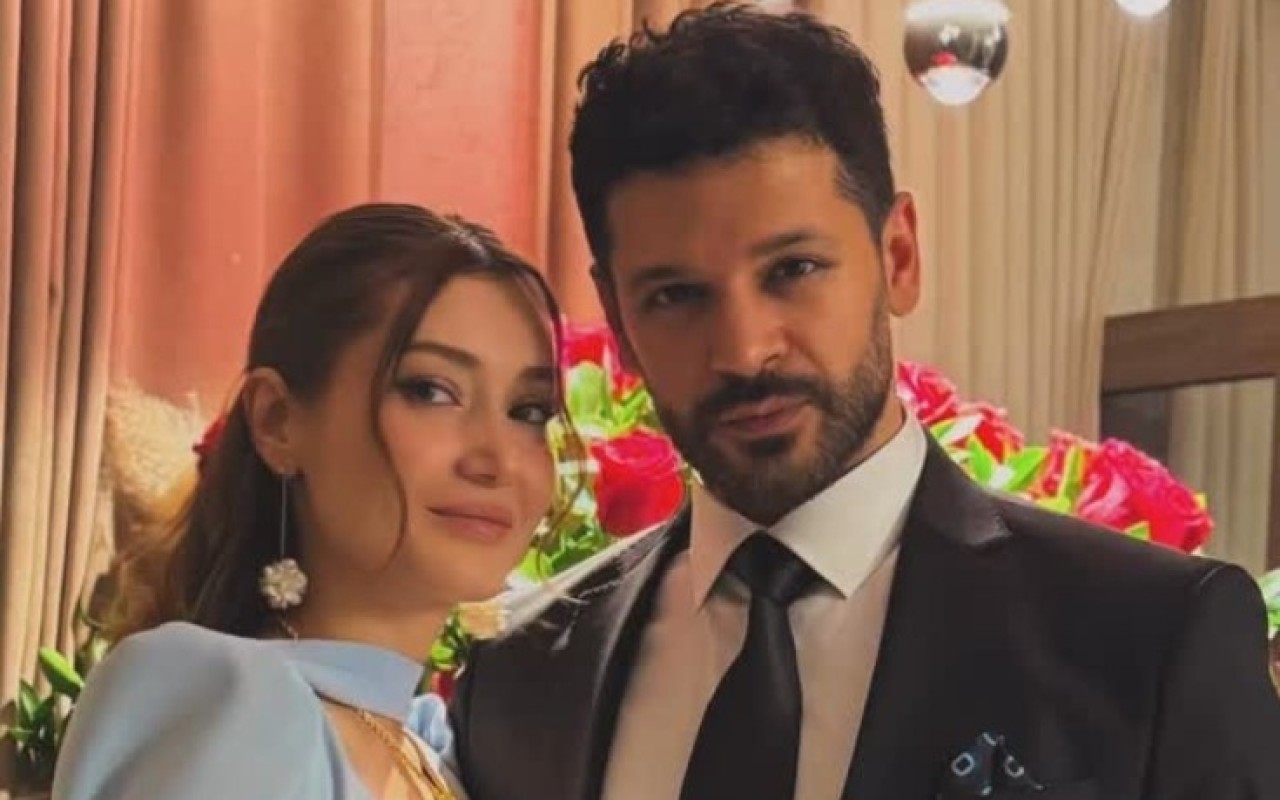 Məşhur serialın cütlüyü nişanlandı