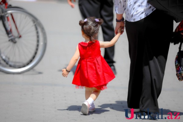 836 uşaq övladlığa verilib