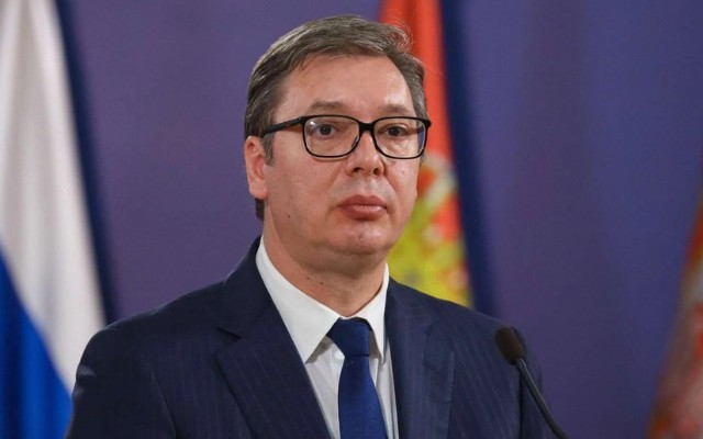 Vuçiç Azərbaycana gələcək