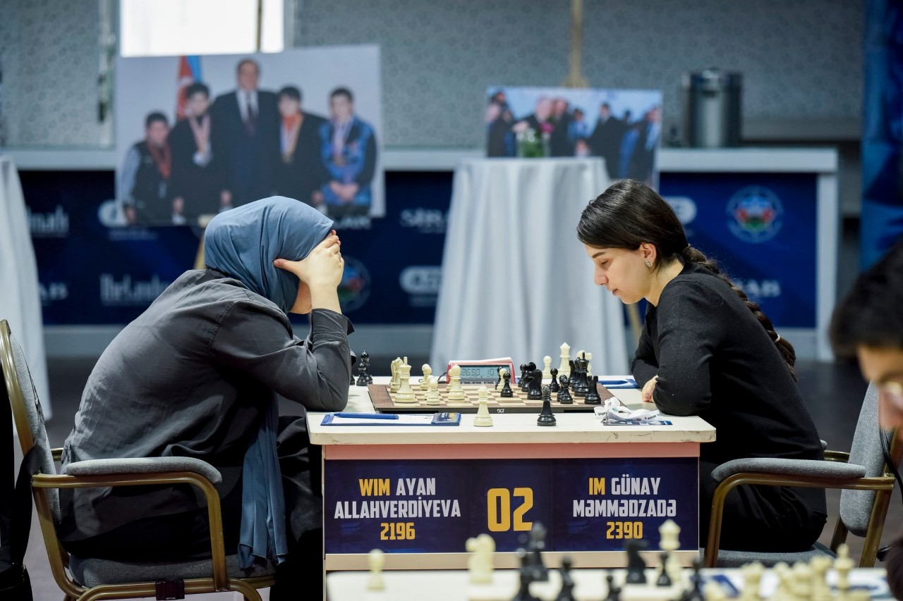 Üç şahmatçımız yarımfinala yüksəldi 