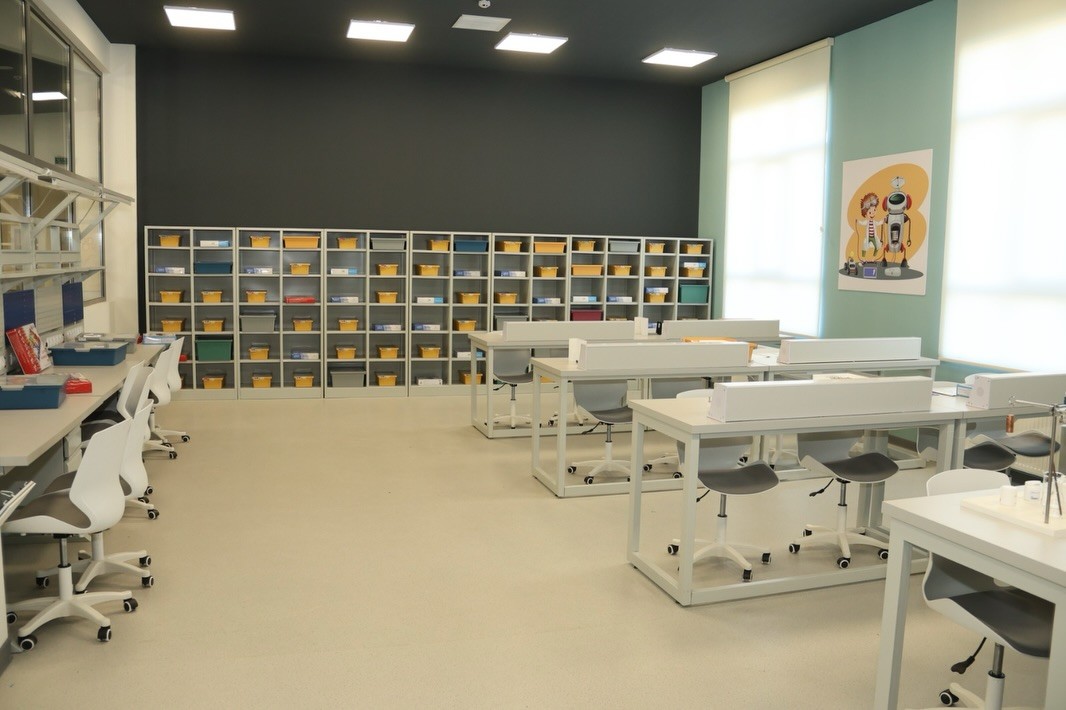 Ağdamın ilk məktəbində dərslər başladı - FOTOLAR