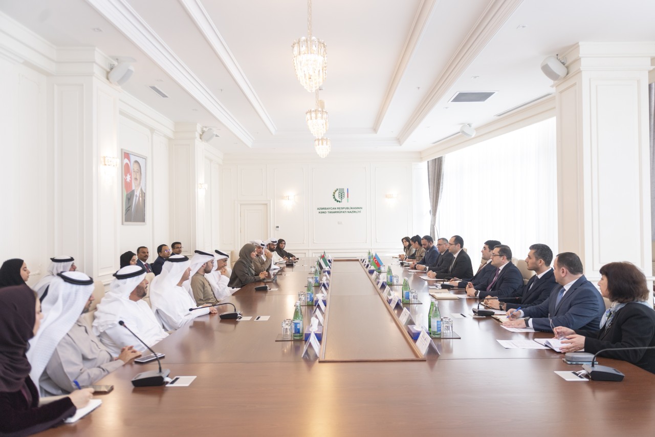 Nazir BƏƏ-nin nümayəndə heyəti ilə görüşdü - FOTOLAR