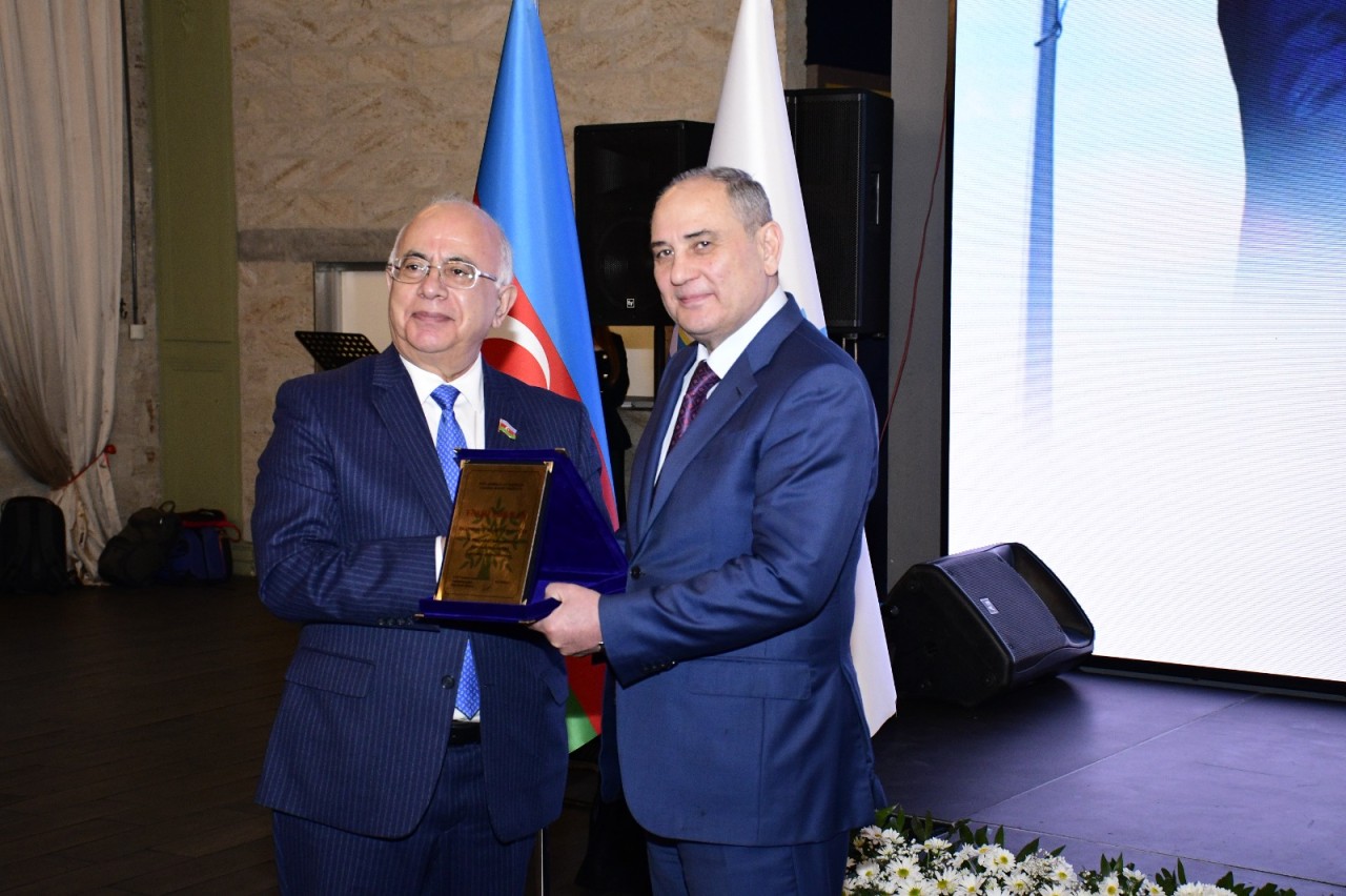 YAP Yasamal rayon təşkilatının yaradılmasının 33-cü ildönümünə həsr olunmuş tədbir keçirildi - FOTOLAR