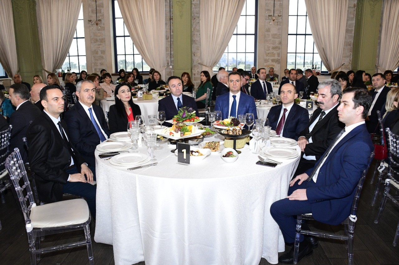 YAP Yasamal rayon təşkilatının yaradılmasının 33-cü ildönümünə həsr olunmuş tədbir keçirildi - FOTOLAR