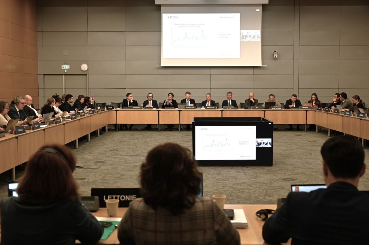 Azərbaycan Yol Nəqliyyatı Qrupunun iclasında təmsil olunub - FOTOLAR