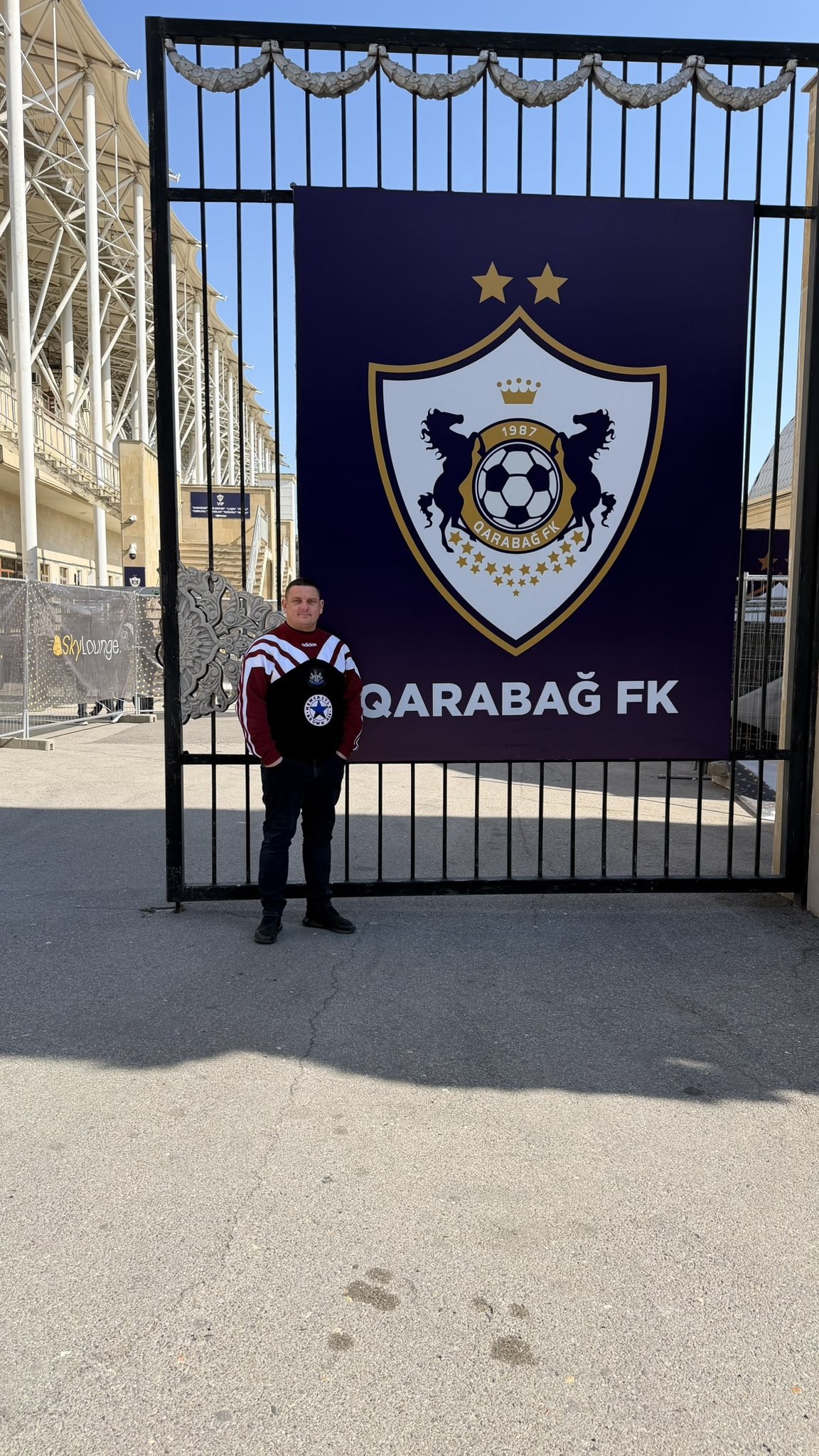 Pul səndə, bir də "Nyukasl" fanatlarında - FOTOLAR