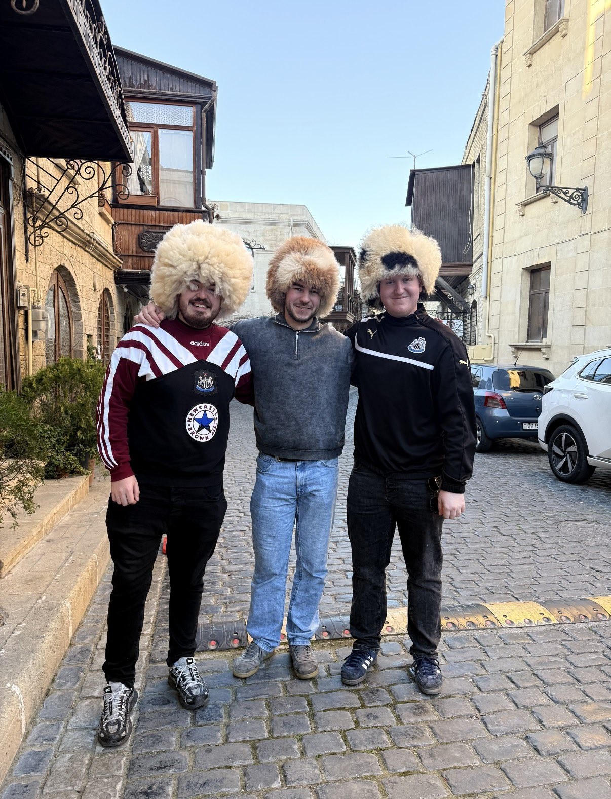 Pul səndə, bir də "Nyukasl" fanatlarında - FOTOLAR