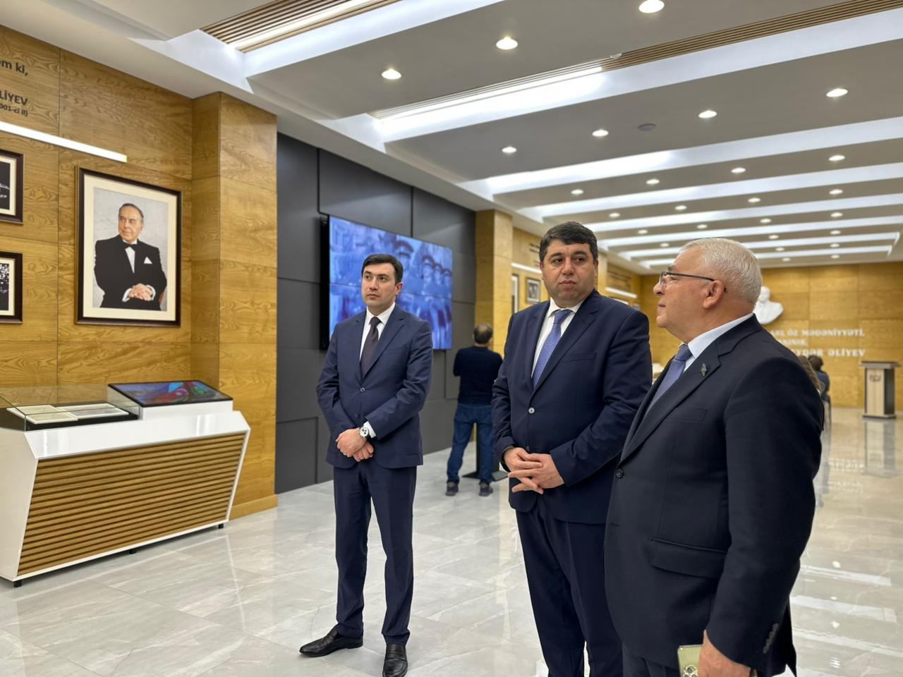 “Ümummilli Lider: Heydər Əliyev mühazirələri” layihəsinin növbəti görüşü keçirilib - FOTOLAR