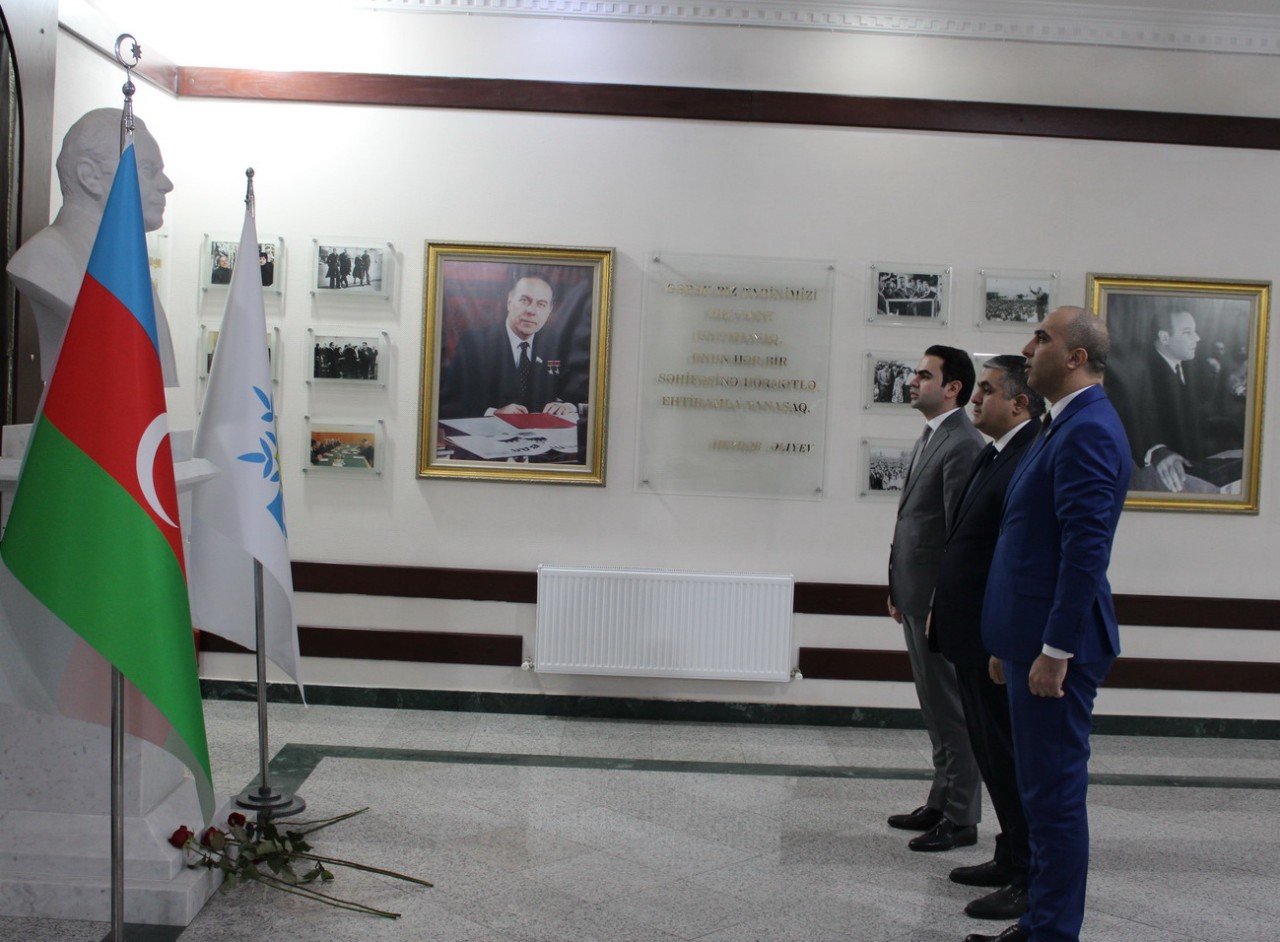 “Gənc liderlər məktəbi” layihəsinin açılış mərasimi keçirildi - FOTOLAR