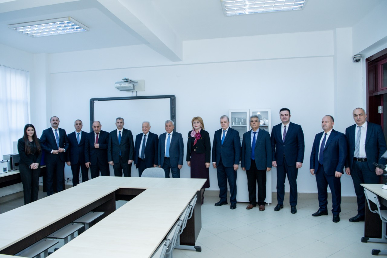 Rektor BMU-da laboratoriyanın açılışında iştirak edib - FOTOLAR