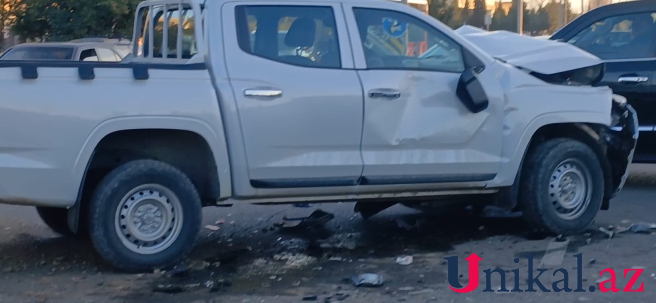 Gəncədə yol qəzası oldu - FOTOLAR