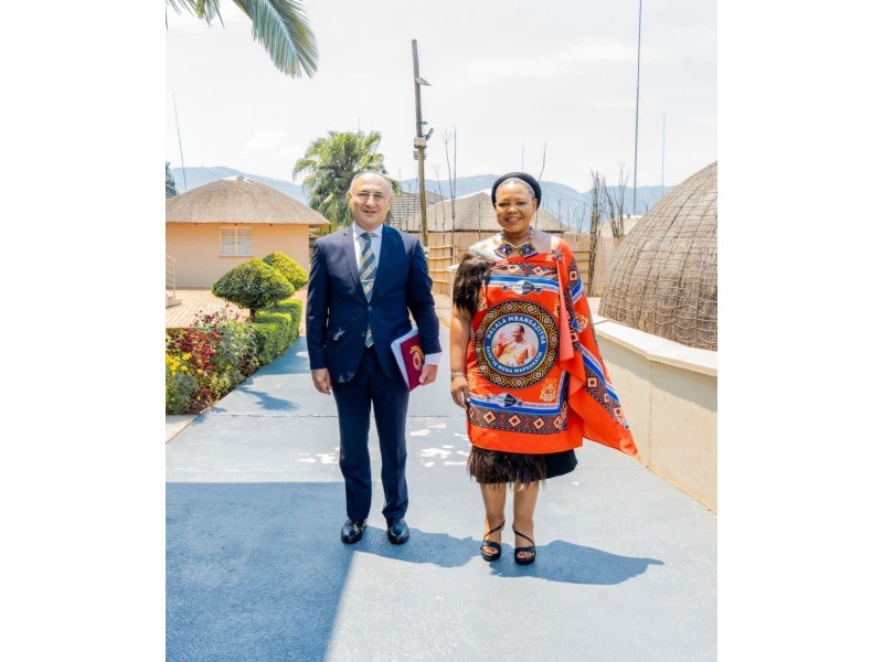 Azərbaycanlı səfiri Afrikada belə qarşıladılar - FOTOLAR