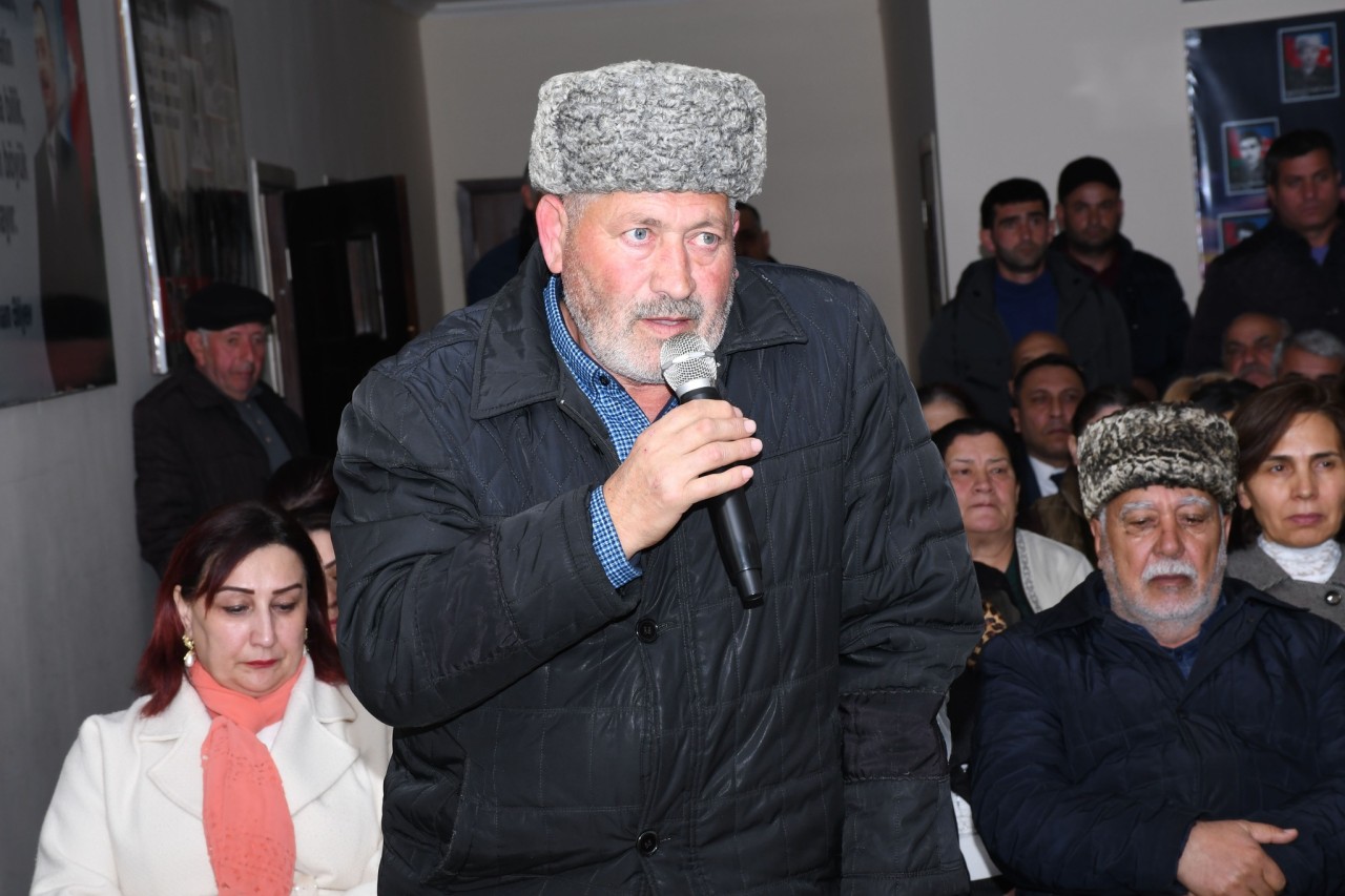 İcra başçısı Vaqif Həsənovun səyyar qəbul-görüşü keçirildi - FOTOLAR