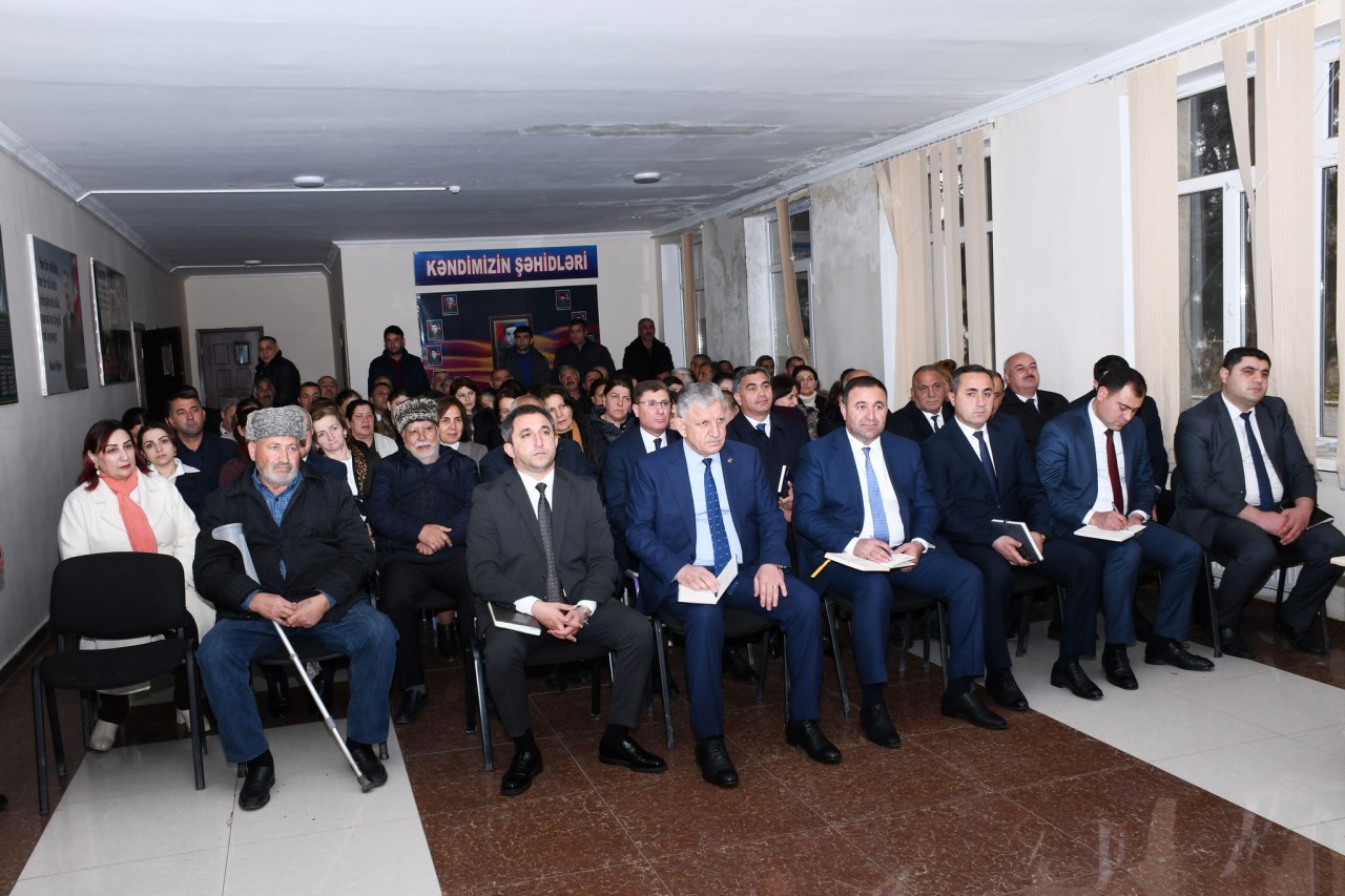 İcra başçısı Vaqif Həsənovun səyyar qəbul-görüşü keçirildi - FOTOLAR