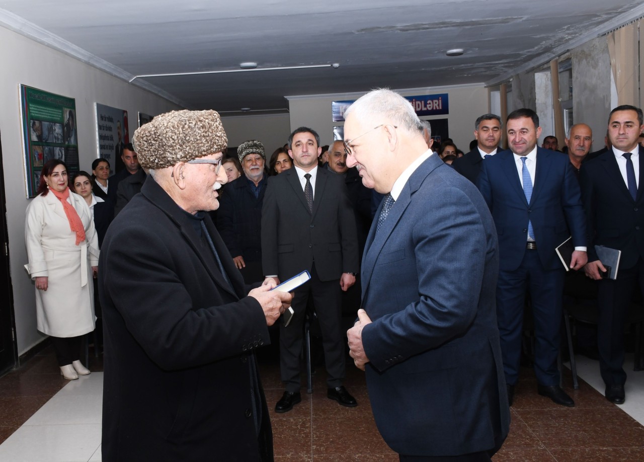 İcra başçısı Vaqif Həsənovun səyyar qəbul-görüşü keçirildi - FOTOLAR