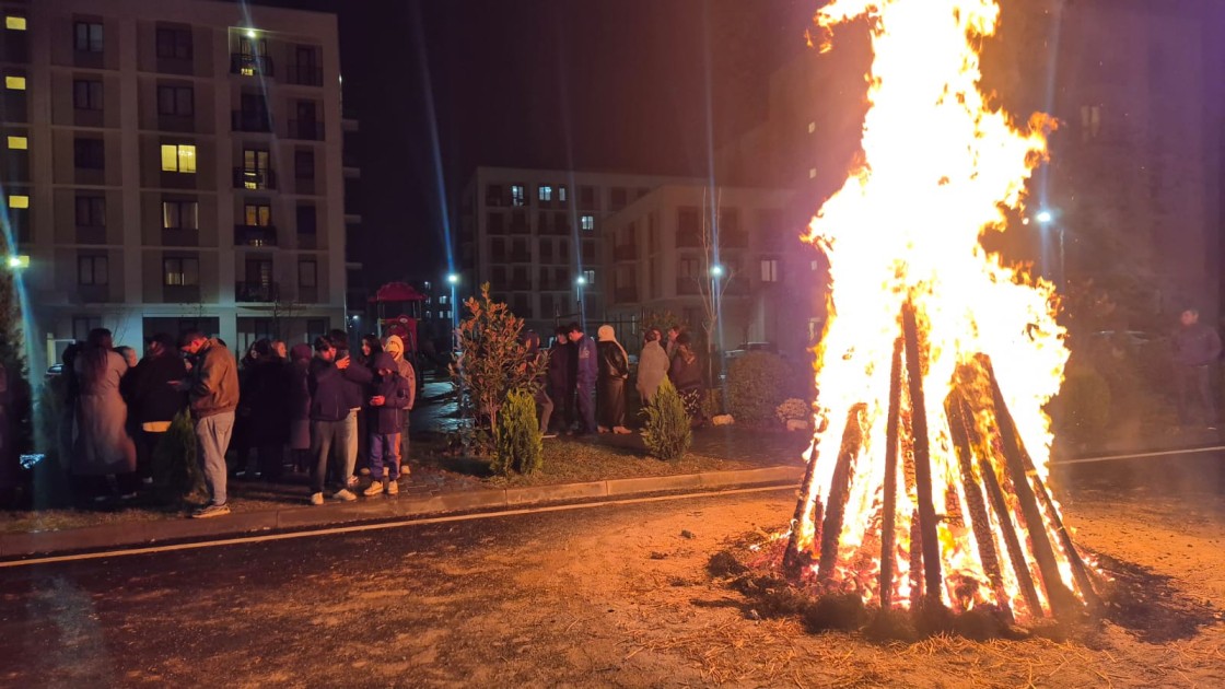 Ağdamda ilk bayram tonqalı qalandı 