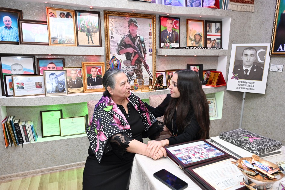 Leyla Əliyeva Vətən Müharibəsi Qəhrəmanının ailəsini ziyarət etdi - VİDEO+FOTOLAR