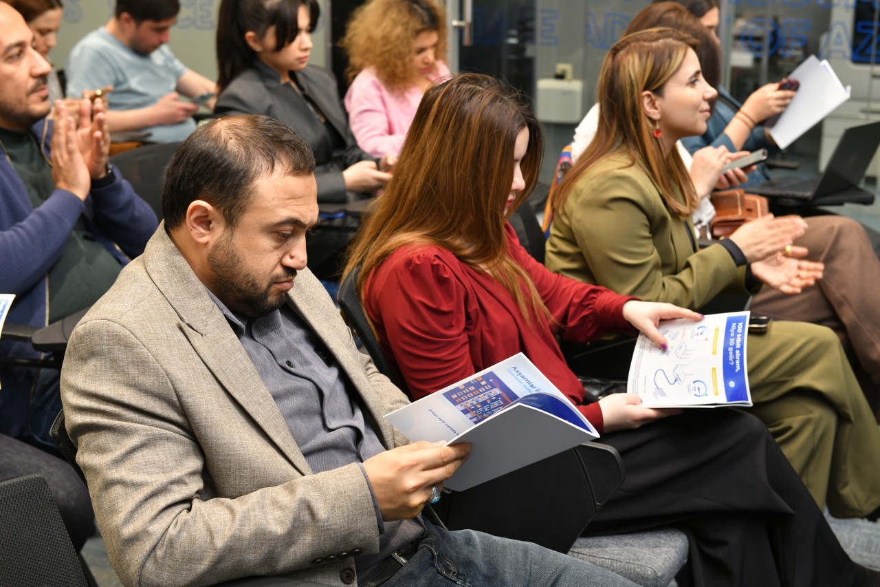 İKTA və MEDİA birgə jurnalistlər üçün təlim keçirdi - FOTOLAR