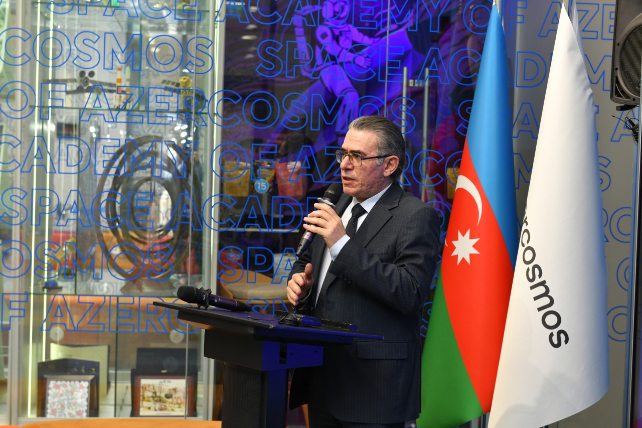 İKTA və MEDİA birgə jurnalistlər üçün təlim keçirdi - FOTOLAR