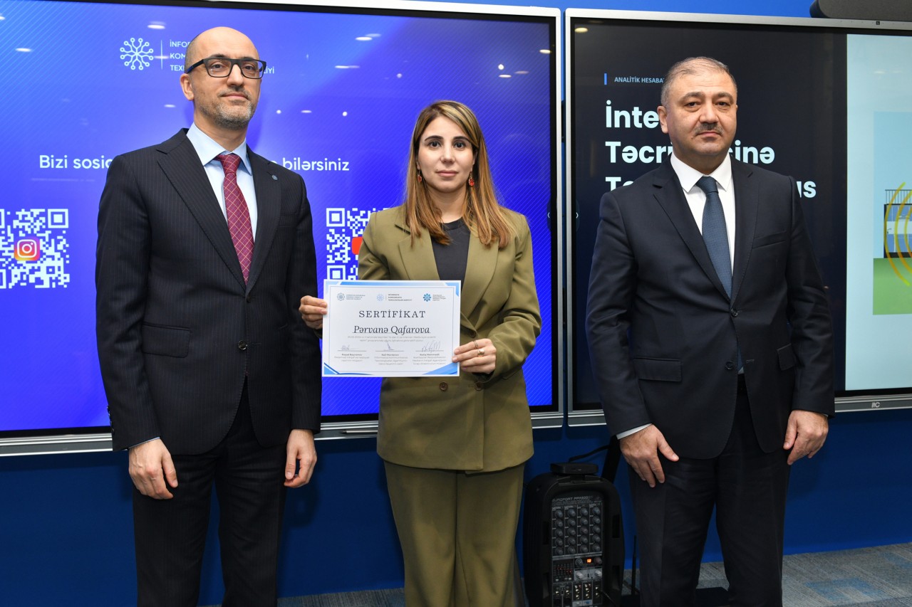 İKTA və MEDİA birgə jurnalistlər üçün təlim keçirdi - FOTOLAR