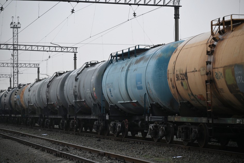 Azərbaycandan Ermənistana neft məhsullarının növbəti partiyası yola salınır - YENİLƏNİB (FOTOLAR)