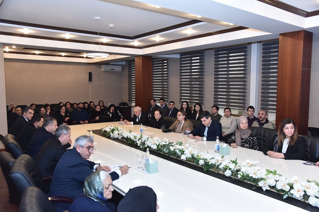 Nəsimi rayonunda Xocalı sakinləri ilə görüş keçirildi - FOTOLAR