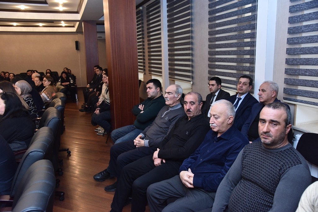 Nəsimi rayonunda Xocalı sakinləri ilə görüş keçirildi - FOTOLAR