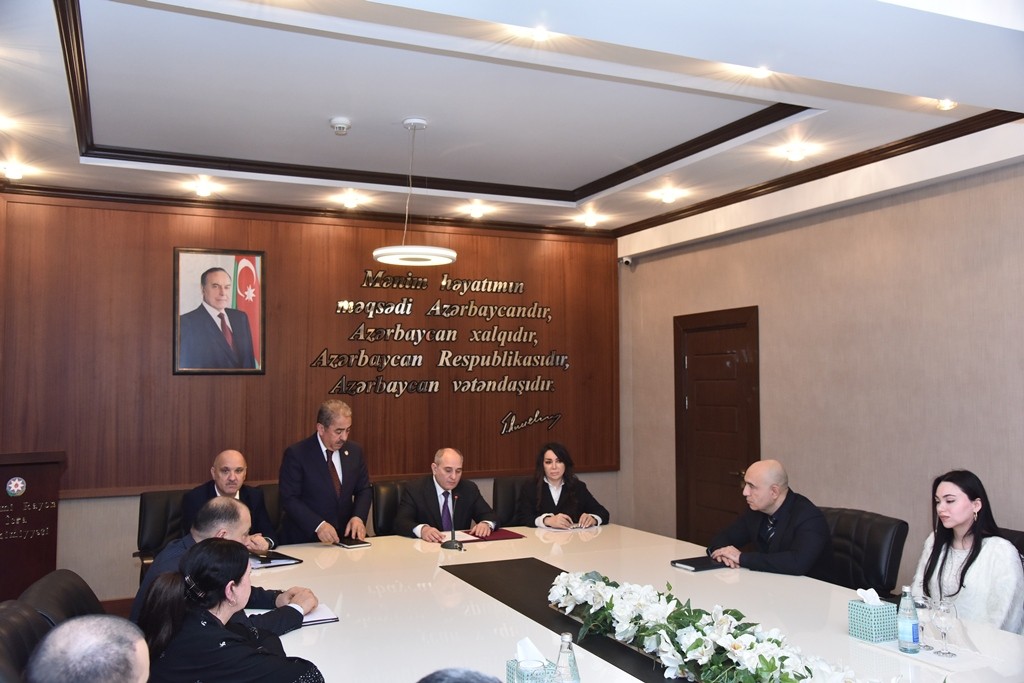 Nəsimi rayonunda Xocalı sakinləri ilə görüş keçirildi - FOTOLAR