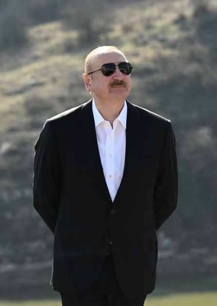 Prezident Xocalıya getdi - YENİLƏNİB (FOTOLAR)