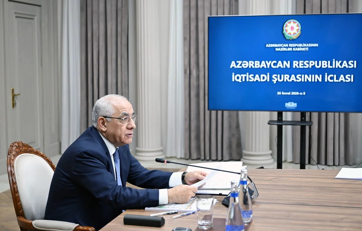 Əli Əsədov İqtisadi Şuranın iclasını keçirdi - FOTOLAR