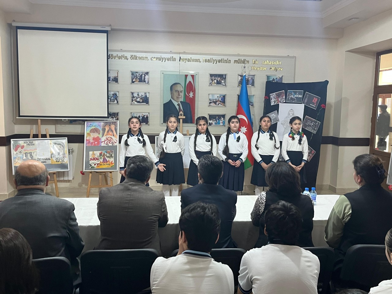 Xocalı soyqırımı qurbanlarının xatirəsi anıldı - FOTOLAR