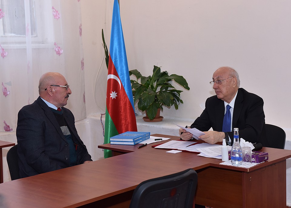 Zakir Fərəcov sakinlərlə görüşdü - FOTOLAR