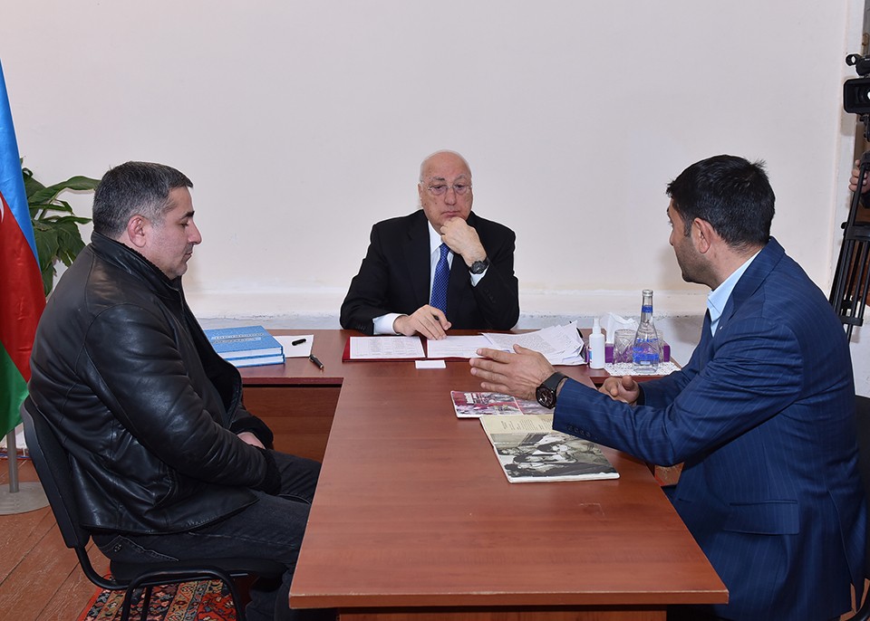 Zakir Fərəcov sakinlərlə görüşdü - FOTOLAR