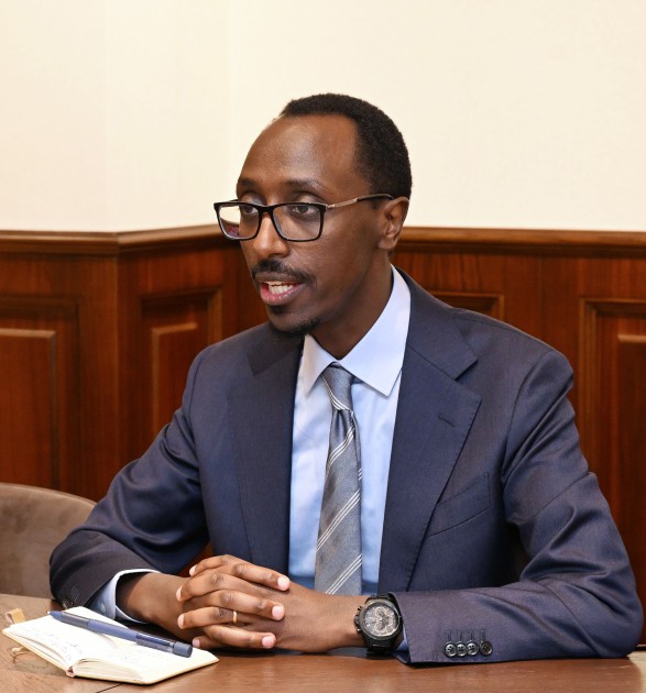 Samir Nuriyev COP32-nin Prezidenti ilə görüşdü - FOTOLAR