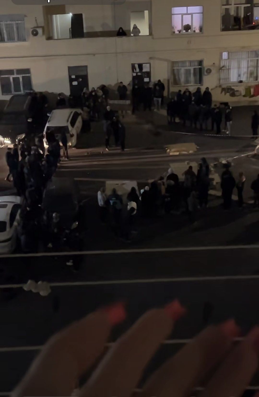 Xırdalanda gənc qadın 12-ci mərtəbədən yıxılaraq öldü - FOTO