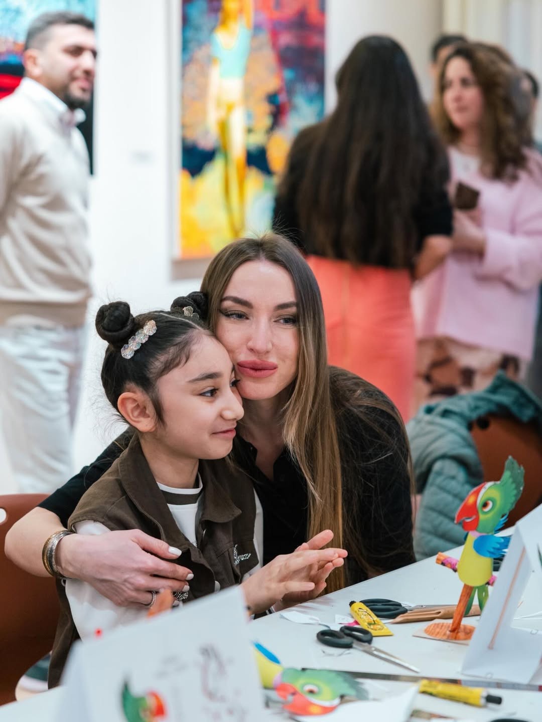Prezidentin qızı və gəlini "Nine Senses"də uşaqlarla bir arada - VİDEO+FOTOLAR