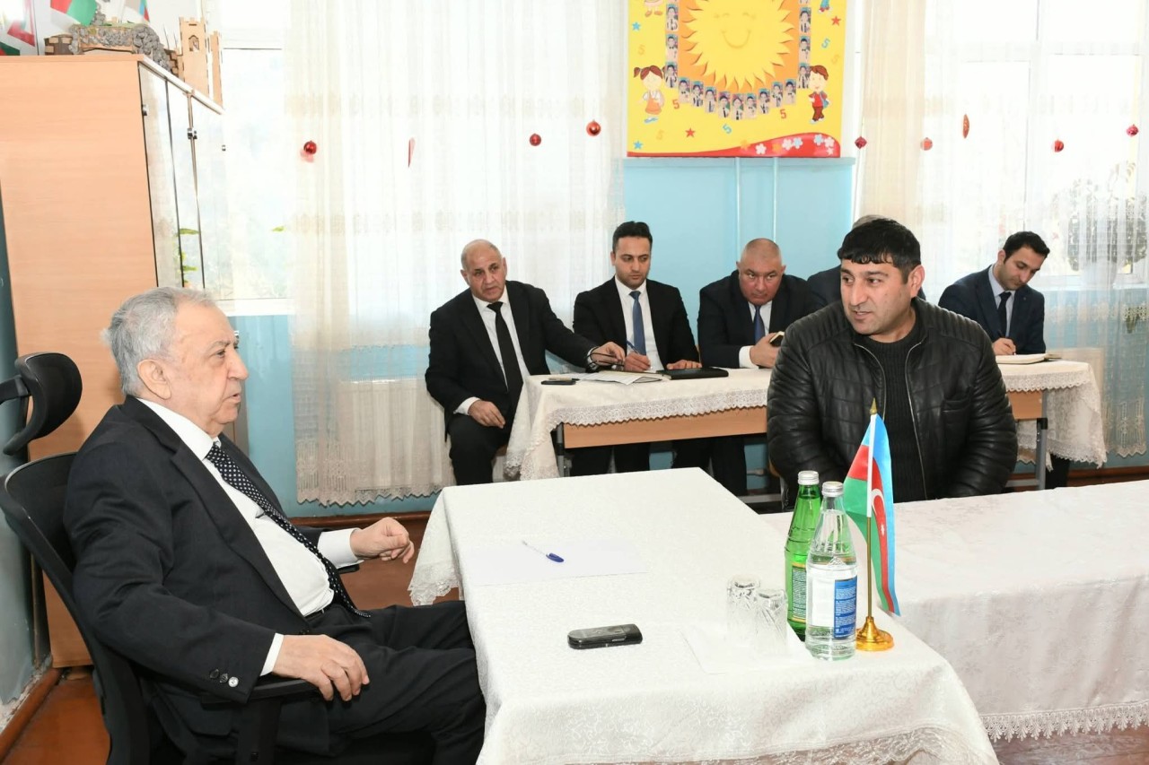 Malik İsaqov Sumqayıtda növbəti səyyar qəbul keçirdi - FOTOLAR