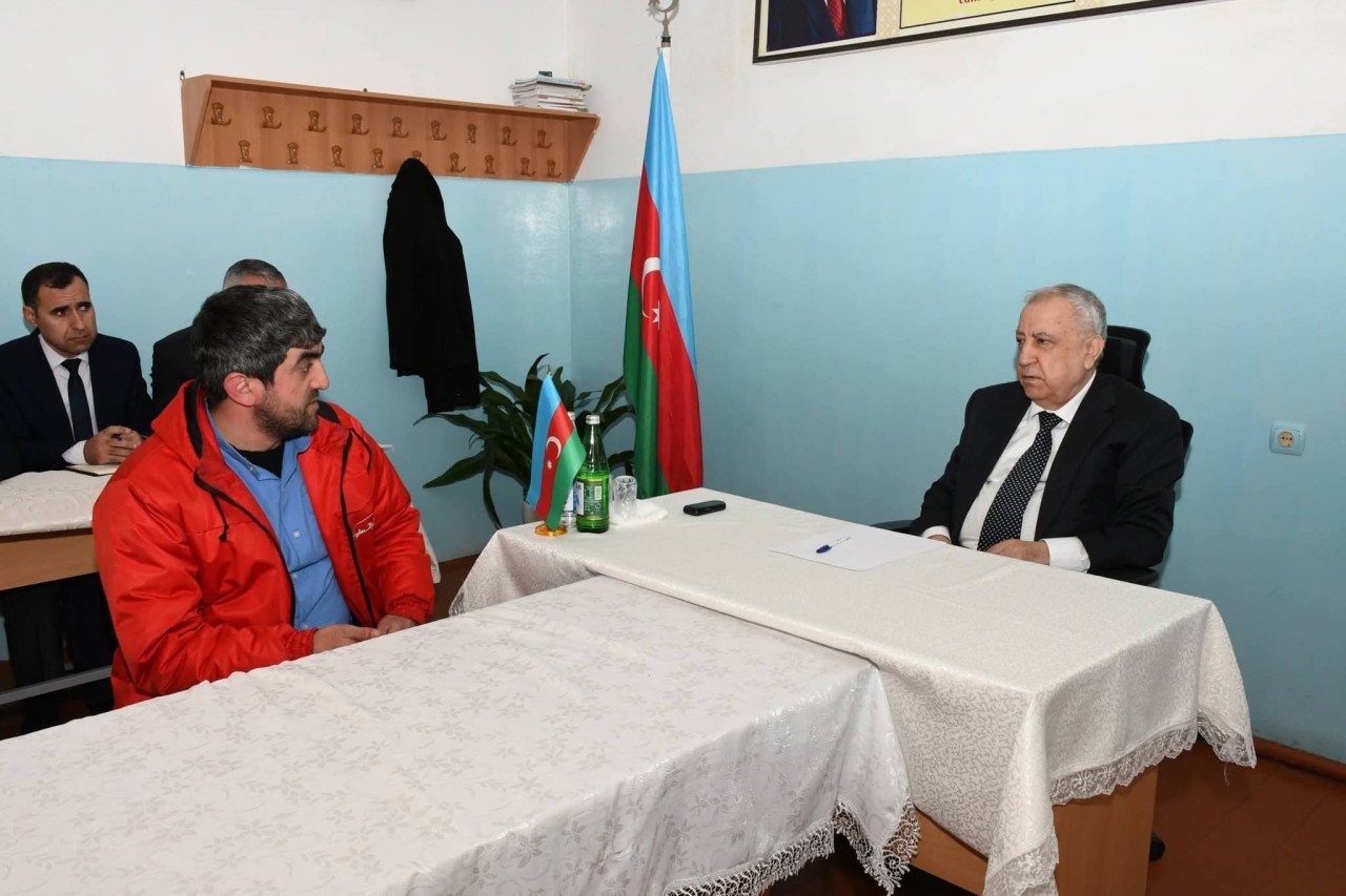 Malik İsaqov Sumqayıtda növbəti səyyar qəbul keçirdi - FOTOLAR