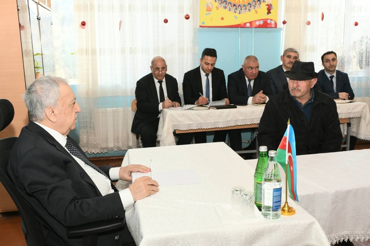 Malik İsaqov Sumqayıtda növbəti səyyar qəbul keçirdi - FOTOLAR